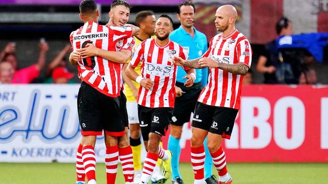 执法尺度更 执法尺度更