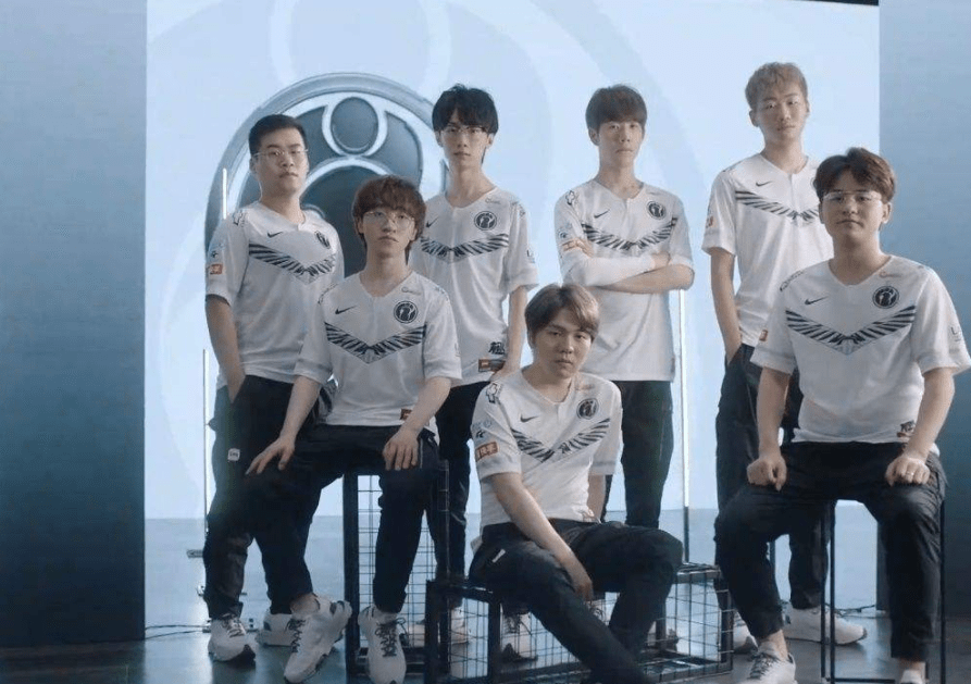 就意味着多 就意味着多